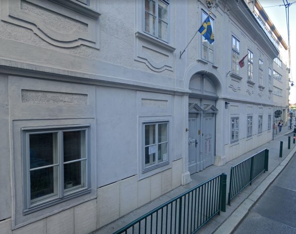 At age 6, I steal my sister's clothes, my foster mother hits me in the face to punish me and locks me in. I am not allowed to keep the new clothes that a neighbour has given to me as a present