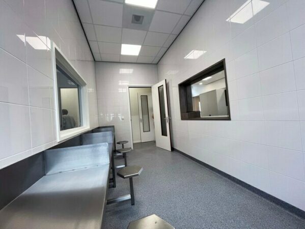 At age 38, I am living as a drug addict in Tilburg and take my drugs every day at the “Dienstencentrum”, a facility for supervised drug use