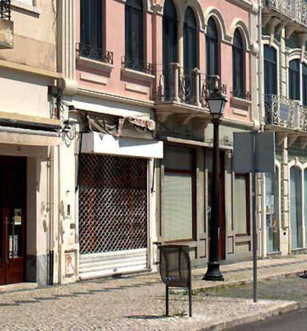 At age 44, I return to my parents in Portugal