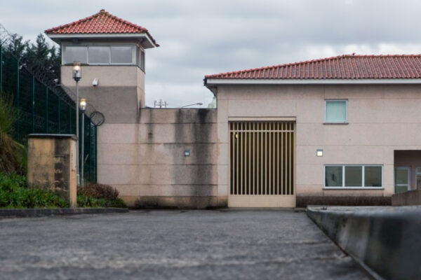 Santa cruz do bispo prison