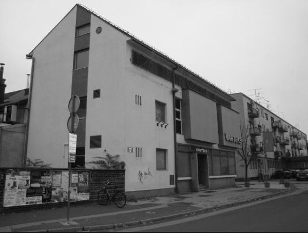 Mit 15 Jahren liebe ich einen 18 Jahre älteren Mann und wir verschweigen einander unsere Drogenabhängigkeit