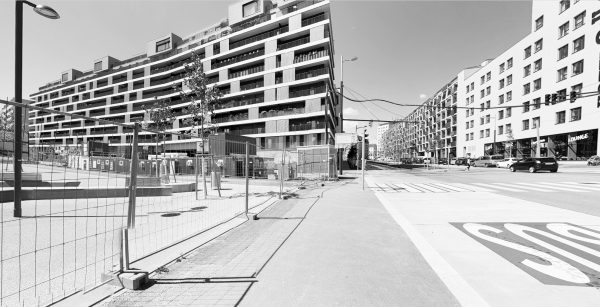 Mit 12 Jahren alarmiert meine Lehrerin das Jugendamt wegen der Misshandlungen von meinem Stiefvater