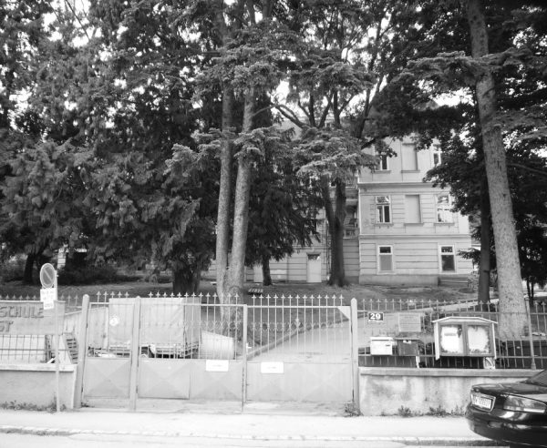 Mit 14 Jahren besucht meine Mutter mich regelmäßig und bringt mir Süßigkeiten ins Heim