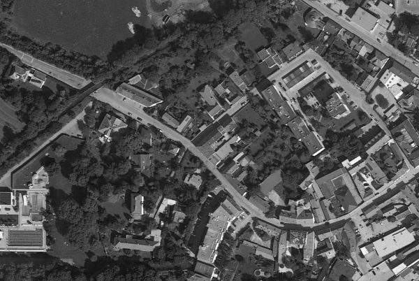 Seit meinem 4. Lebensjahr verzichtet mein alkoholkranker trauernder Vater auf eine neue Beziehung, damit mir das Bild meiner Mutter erhalten bleibt